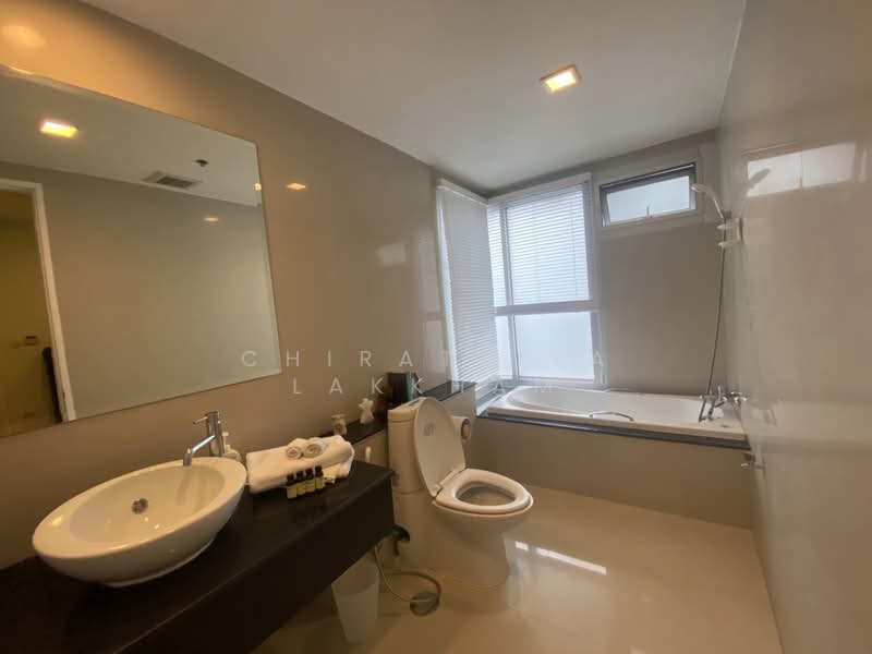 Nusasiri Grand, Bangkok, Soi Sukhumvit 42, Phra Kanong, Khlong Toei, Bangkok, 3 Bedrooms, 155 sqm, Condo For Rent, by Chirattiya Lakkham, 500370823 - DDproperty.com