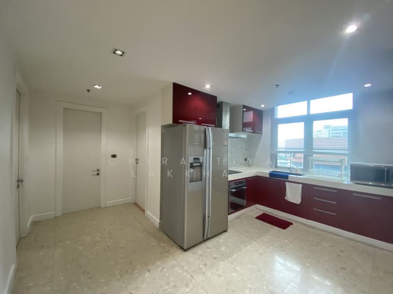 Nusasiri Grand, Bangkok, Soi Sukhumvit 42, Phra Kanong, Khlong Toei, Bangkok, 3 Bedrooms, 155 sqm, Condo For Rent, by Chirattiya Lakkham, 500370823 - DDproperty.com