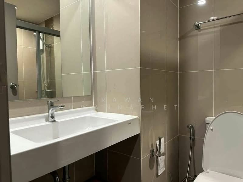 IDEO Ratchada-Huaikwang, Bangkok, 62 Pracharajbumpen Road, Huai Khwang, Bangkok, 1 Bedroom, 35 sqm, Condo For Rent, by Jirawan Suwannaphet, 500370832 - DDproperty.com