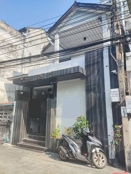 ทาวน์เฮาท์ 3-ห้องนอน, กรุงเทพ, ทุ่งวัดดอน, สาทร, กรุงเทพ, 120 ตร.ม., ทาวน์เฮ้าส์ ให้เช่า, โดย Sataporn Jalao, 500370839 - DDproperty.com