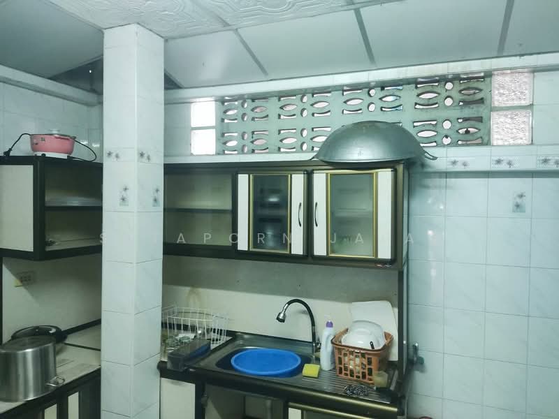 ทาวน์เฮาท์ 3-ห้องนอน, กรุงเทพ, ทุ่งวัดดอน, สาทร, กรุงเทพ, 120 ตร.ม., ทาวน์เฮ้าส์ ให้เช่า, โดย Sataporn Jalao, 500370839 - DDproperty.com