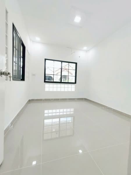 Wararak Rangsit Klong 3, Pathum Thani, Khlong Sam, Khlong Luang, Pathum Thani, 2 Bedrooms, 80 sqm, Single Detached House For Sale, by Connex Property, 500370841 - DDproperty.com