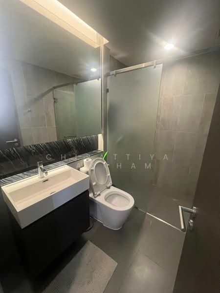 The Lumpini 24, Bangkok, Sukhumvit 24 Road, Khong Tan, Khlong Toei, Bangkok, 1 Bedroom, 32 sqm, Condo For Rent, by Chirattiya Lakkham, 500370842 - DDproperty.com