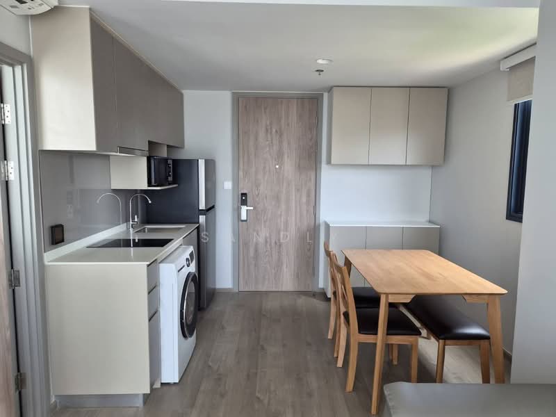 THE CROWN Residences, Bangkok, Rama 4 Road, Thung Maha Mek, Sathon, Bangkok, 1 Bedroom, 35 sqm, Condo For Rent, by Sandly, 500370854 - DDproperty.com