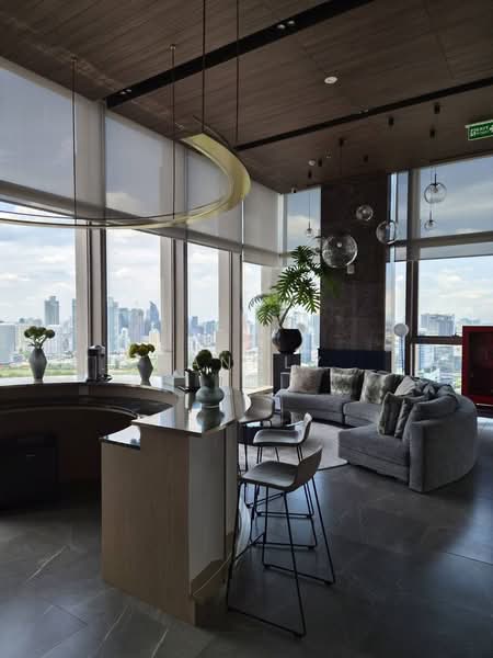 THE CROWN Residences, Bangkok, Rama 4 Road, Thung Maha Mek, Sathon, Bangkok, 1 Bedroom, 35 sqm, Condo For Rent, by Sandly, 500370854 - DDproperty.com