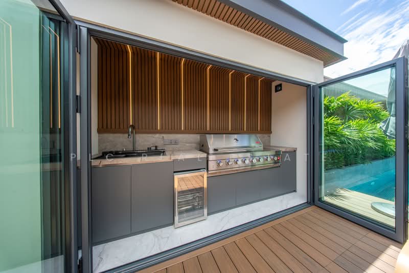 Luxury Pool Villa for Sale in Chaiyapruek Jomtien Pattaya, Chon Buri (Pattaya), Bang Lamung, Bang Lamung (Pattaya), Chon Buri (Pattaya), 5 Bedrooms, 387 sqm, Villa For Sale, by PLC real estate, 500370855 - DDproperty.com