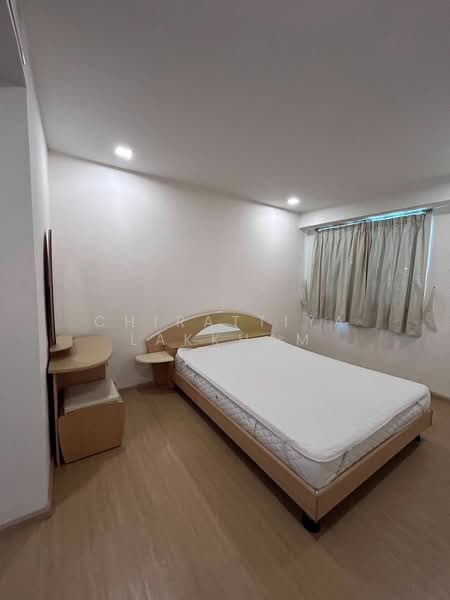 Royal Castle Sukhumvit, Bangkok, 30 Soi Sukhumvit 39, Khlongtoei Nua, Watthana, Bangkok, 3 Bedrooms, 160 sqm, Condo For Rent, by Chirattiya Lakkham, 500370858 - DDproperty.com