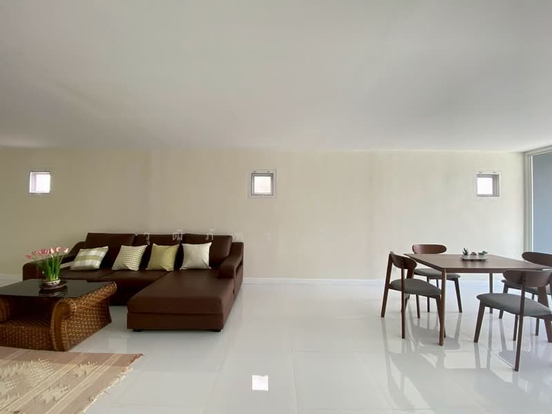 Changphueak, Chiang Mai, Chang Phuak, Muang Chiang Mai, Chiang Mai, 5 Bedrooms, 400 sqm, Single Detached House For Rent, by วุฒิภัทร มิ่งคำ, 500370867 - DDproperty.com