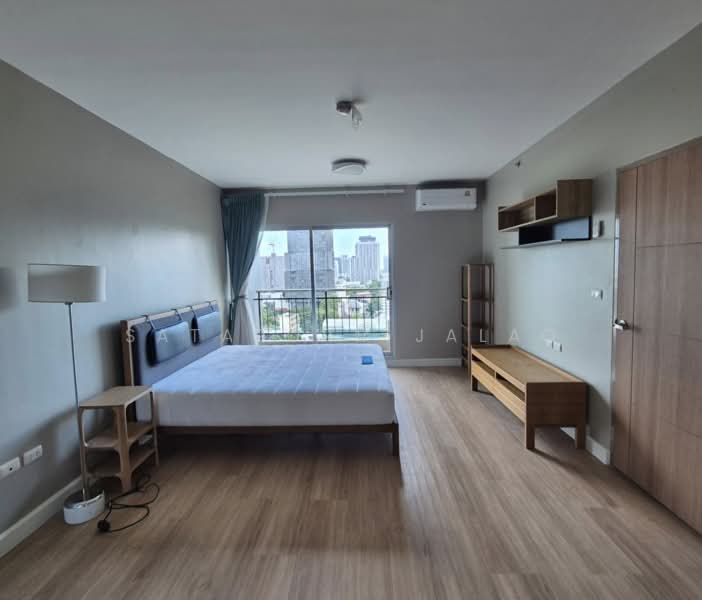 Supalai Park Ekkamai-Thonglor, Bangkok, Petchaburi Road, Bang Kapi, Huai Khwang, Bangkok, 1 Bedroom, 68 sqm, Condo For Rent, by Sataporn Jalao, 500370868 - DDproperty.com