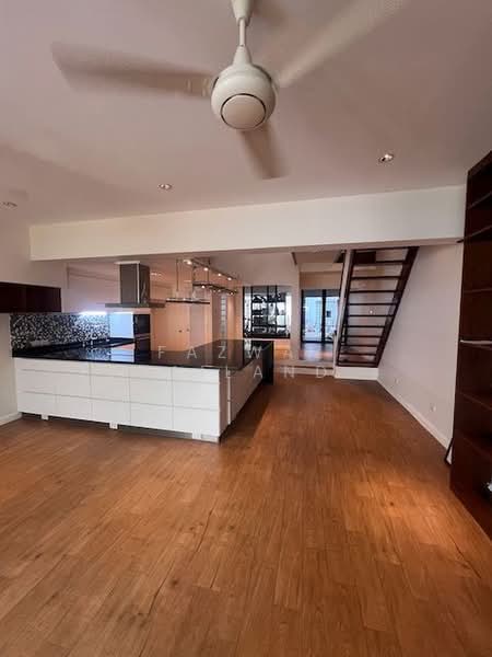 Rare 4BR Townhouse in Sukhumvit 49 with 6-Car Parking Near Samitivej, Bangkok, Khlong Tan Nua, Watthana, Bangkok, 4 Bedrooms, 230 sqm, Townhouse For Sale, by Fazwaz (Thailand) Co., Ltd., 500370877 - DDproperty.com