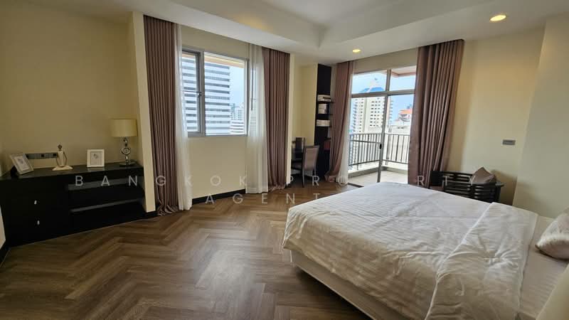Grand Mercure Bangkok Asoke Residence, Bangkok, 50 5 Soi Sukhumvit 19, Khlong Tan Nua, Watthana, Bangkok, 3 Bedrooms, 220 sqm, Condo For Rent, by BANGKOK PROPERTY AGENTS, 500370902 - DDproperty.com