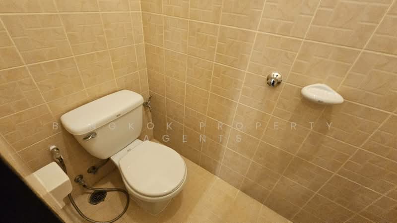 Grand Mercure Bangkok Asoke Residence, Bangkok, 50 5 Soi Sukhumvit 19, Khlong Tan Nua, Watthana, Bangkok, 3 Bedrooms, 220 sqm, Condo For Rent, by BANGKOK PROPERTY AGENTS, 500370902 - DDproperty.com