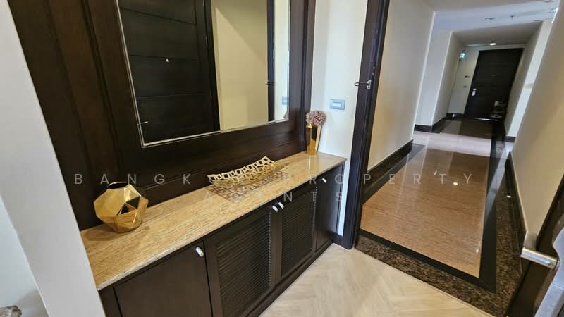 Grand Mercure Bangkok Asoke Residence : แกรนด์ เมอร์เคียว อโศก เรสซิเดนซ์, กรุงเทพ, 50 5 ซอย สุขุมวิท 19, คลองตันเหนือ, วัฒนา, กรุงเทพ, 220 ตร.ม., คอนโด ให้เช่า, โดย BANGKOK PROPERTY AGENTS, 500370902 - DDproperty.com