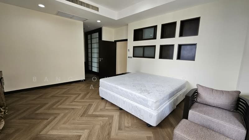 Grand Mercure Bangkok Asoke Residence, Bangkok, 50 5 Soi Sukhumvit 19, Khlong Tan Nua, Watthana, Bangkok, 3 Bedrooms, 221 sqm, Condo For Rent, by BANGKOK PROPERTY AGENTS, 500370922 - DDproperty.com