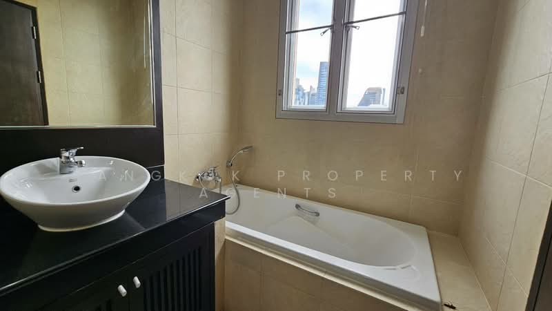 Grand Mercure Bangkok Asoke Residence, Bangkok, 50 5 Soi Sukhumvit 19, Khlong Tan Nua, Watthana, Bangkok, 3 Bedrooms, 221 sqm, Condo For Rent, by BANGKOK PROPERTY AGENTS, 500370922 - DDproperty.com