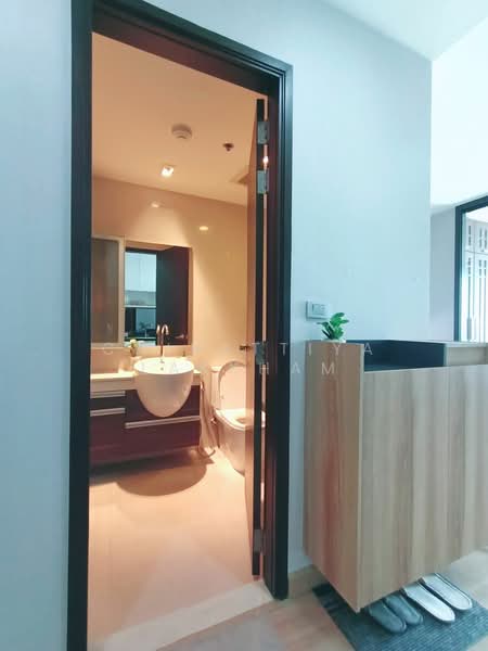 Sky Walk Residences, Bangkok, 1599 Sukhumvit Road, Phra Kanong Nua, Watthana, Bangkok, 1 Bedroom, 37 sqm, Condo For Rent, by Chirattiya Lakkham, 500370924 - DDproperty.com