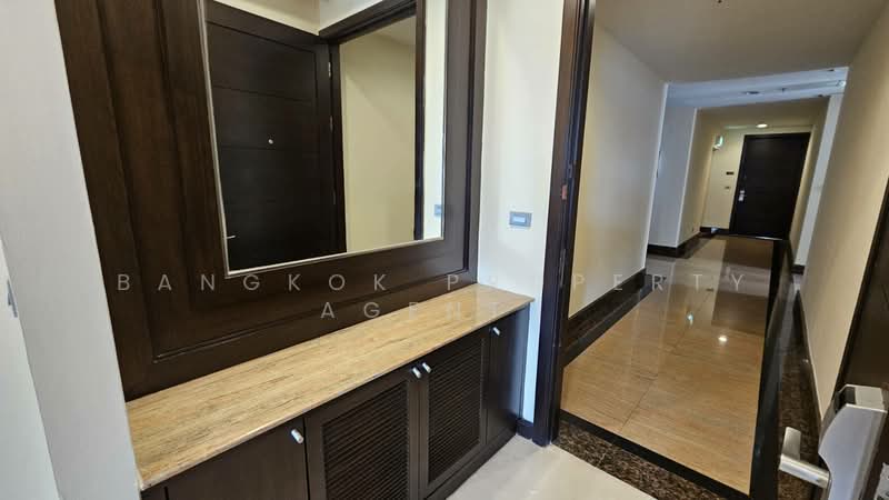 Grand Mercure Bangkok Asoke Residence, Bangkok, 50 5 Soi Sukhumvit 19, Khlong Tan Nua, Watthana, Bangkok, 3 Bedrooms, 220 sqm, Condo For Rent, by BANGKOK PROPERTY AGENTS, 500370939 - DDproperty.com