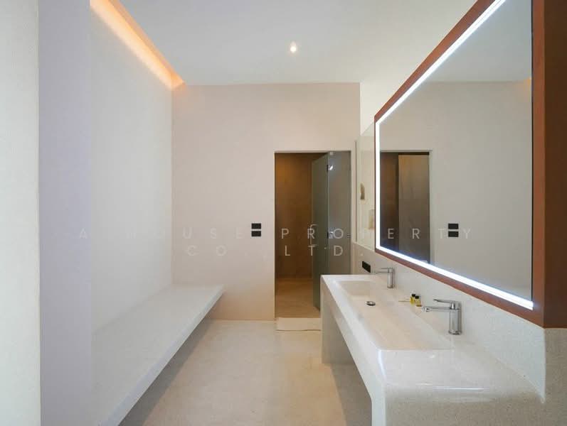 ให้เช่าพลูวิลล่าหรู สร้างใหม่ ใกล้G Condo ศรีราชา, ชลบุรี, สุรศักดิ์, ศรีราชา, ชลบุรี, 340 ตร.ม., วิลล่า ให้เช่า, โดย A House Property Co.,Ltd., 500370943 - DDproperty.com