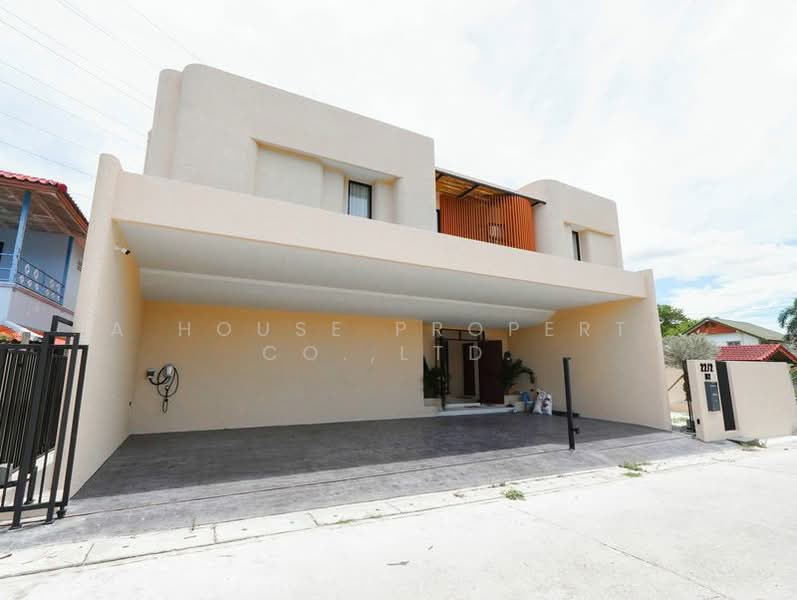 Luxury new pool villa for rent near G Condo Sriracha., Chon Buri (Pattaya), Surasak, Si Racha, Chon Buri (Pattaya), 4 Bedrooms, 340 sqm, Villa For Rent, by A House Property Co.,Ltd., 500370943 - DDproperty.com