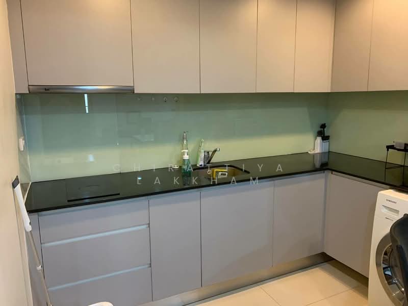 15 Sukhumvit Residences, Bangkok, Soi Sukhumvit 15, Khlongtoei Nua, Watthana, Bangkok, 2 Bedrooms, 67 sqm, Condo For Rent, by Chirattiya Lakkham, 500370952 - DDproperty.com