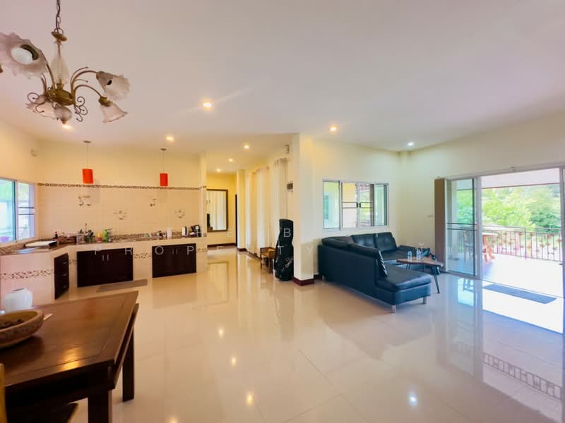 บ้านเดี่ยวบางละมุง ชลบุรี, Chon Buri (Pattaya), Ta Khian Tia, Bang Lamung (Pattaya), Chon Buri (Pattaya), 3 Bedrooms, 150 sqm, Single Detached House For Sale, by The Best Property นัช, 500370953 - DDproperty.com