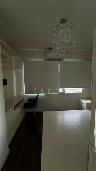 ทาวน์โฮม 4 ห้องนอน Town Plus X ลาดพร้าว หลังมุม ใกล้ทางด่วน, กรุงเทพ, คลองจั่น, บางกะปิ, กรุงเทพ, 150 ตร.ม., บ้านเดี่ยว ขาย, โดย Fazwaz (Thailand) Co., Ltd., 500370971 - DDproperty.com