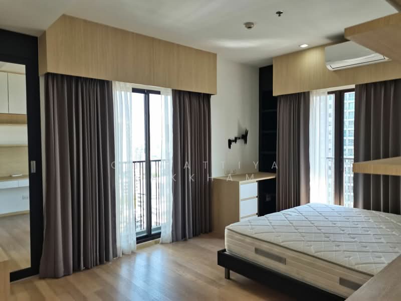 Noble Refine, Bangkok, Soi Sukhumvit 26, Sukhumvit Road, Khong Tan, Khlong Toei, Bangkok, 1 Bedroom, 50 sqm, Condo For Rent, by Chirattiya Lakkham, 500370987 - DDproperty.com