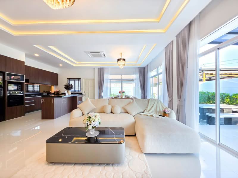 Luxury 3-Bedroom Pool Villa for Sale Huay Yai, Chon Buri (Pattaya), Huai Yai, Bang Lamung (Pattaya), Chon Buri (Pattaya), 3 Bedrooms, 200 sqm, Villa For Sale, by PLC real estate, 500371019 - DDproperty.com
