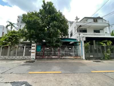 ขาย - ที่ดิน + บ้านเดี่ยว 45 ตร.ว. ซอยพหลโยธิน2 แยก5 ถนนพหลโยธิน, กรุงเทพ