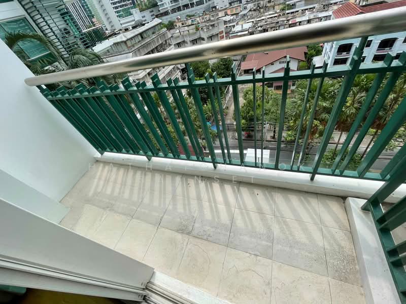 Wind Sukhumvit 23, Bangkok, 136 Soi Sukhumvit 23, Sukhumvit Road, Khlongtoei Nua, Watthana, Bangkok, 1 Bedroom, 54 sqm, Condo For Rent, by Hathaichanok Saenset, 500371041 - DDproperty.com
