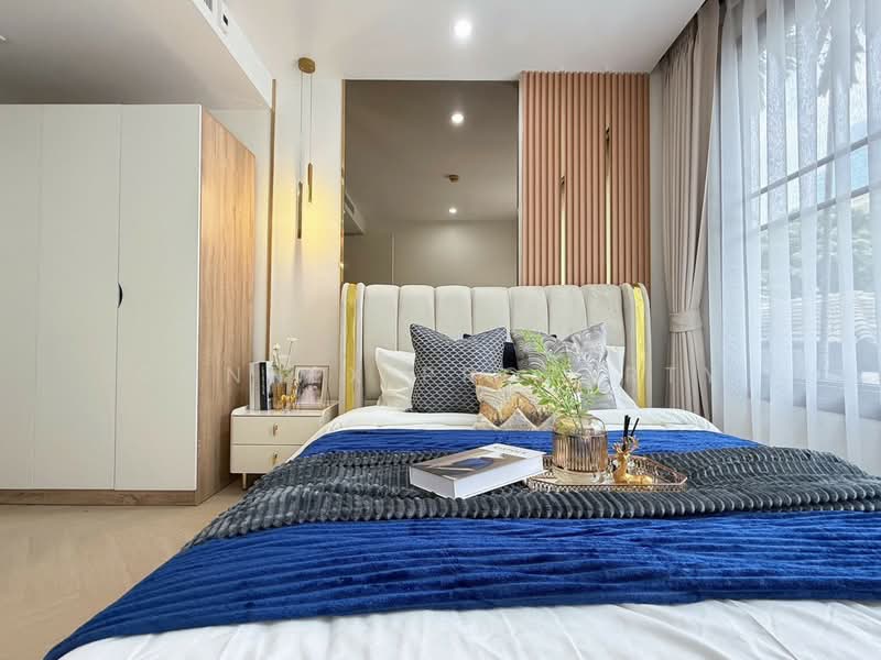 Collezio Sathorn-Pipat, Bangkok, 41 Soi Pipat 1 Silom Road, Silom, Bang Rak, Bangkok, 1 Bedroom, 42 sqm, Condo For Sale, by Connex Property, 500371078 - DDproperty.com