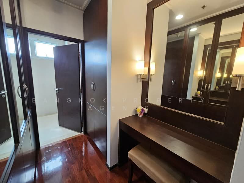 Piyathip Place, Bangkok, 24 Soi Prommitr, Khlong Tan Nua, Watthana, Bangkok, 2 Bedrooms, 173 sqm, Condo For Rent, by BANGKOK PROPERTY AGENTS, 500371080 - DDproperty.com