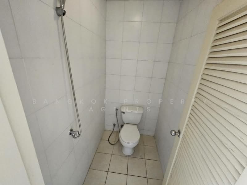 Piyathip Place, Bangkok, 24 Soi Prommitr, Khlong Tan Nua, Watthana, Bangkok, 2 Bedrooms, 173 sqm, Condo For Rent, by BANGKOK PROPERTY AGENTS, 500371080 - DDproperty.com