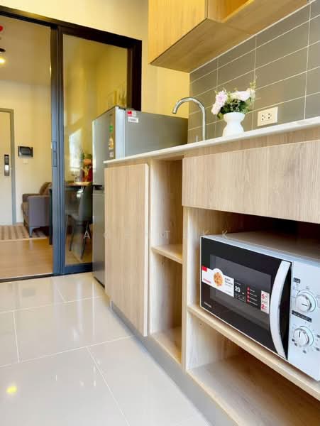 Chewathai Pinklao, Bangkok, Arun Amarin Road, Bang Yi Khan, Bang Phlat, Bangkok, 1 Bedroom, 30 sqm, Condo For Rent, by Agentbkk, 500371095 - DDproperty.com