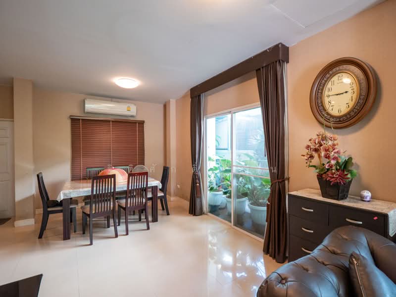 หงส์ประยูร 3, Nonthaburi, บางกรวย-ไทรน้อย, Bang Rak Pattana, Bang Bua Thong, Nonthaburi, 3 Bedrooms, 170 sqm, Semi-Detached House (Twin House) For Sale, by TITISAK Jane, 500371107 - DDproperty.com