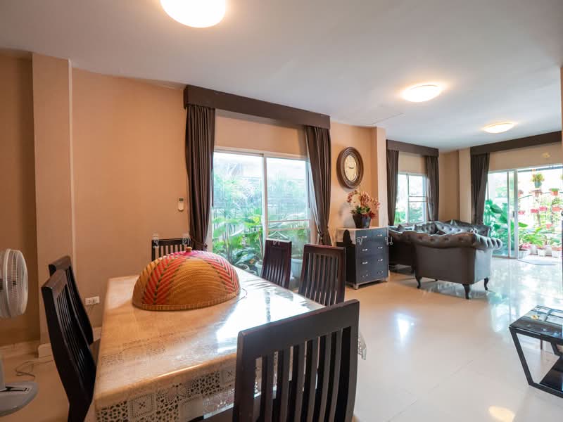 หงส์ประยูร 3, Nonthaburi, บางกรวย-ไทรน้อย, Bang Rak Pattana, Bang Bua Thong, Nonthaburi, 3 Bedrooms, 170 sqm, Semi-Detached House (Twin House) For Sale, by TITISAK Jane, 500371107 - DDproperty.com