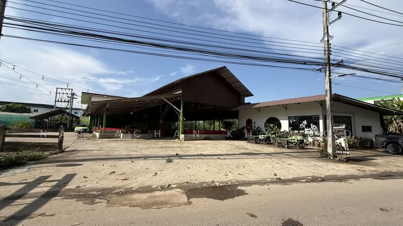 ที่ดินพร้อมสิ่งปลูกสร้าง หน้า ม.แม่ฟ้าหลวง, เชียงราย, , ท่าสุด, เมืองเชียงราย, เชียงราย, 3,200 ตร.ม., พื้นที่ขายของ ขาย, โดย Nattachan Khamyod, 500371108 - DDproperty.com