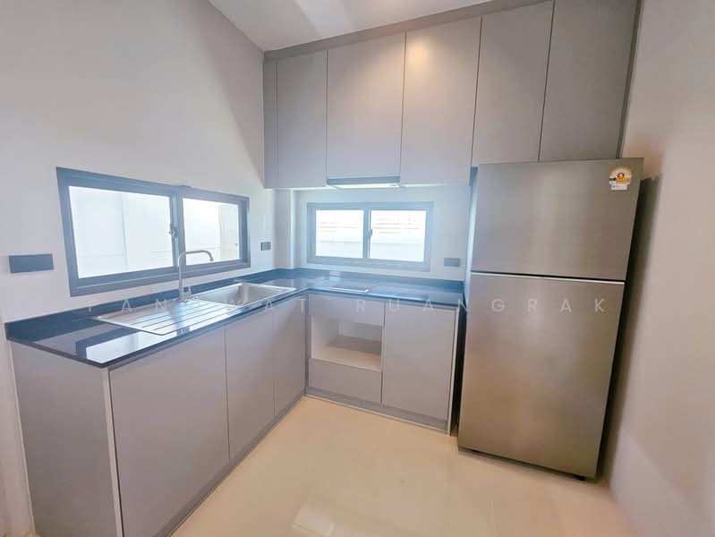 บางกอก บูเลอวาร์ด บางนา กม.5, Samut Prakan, Bang Kaeo, Bang Plee, Samut Prakan, 4 Bedrooms, 237 sqm, Single Detached House For Rent, by Panuwat Ruangrak, 500371123 - DDproperty.com