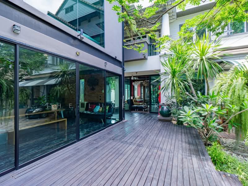 Baan Pattanakarn, Bangkok, Soi Phatthanakan 30, Suan Luang, Bangkok, 5 Bedrooms, 500 sqm, Single Detached House For Sale, by The Luxe Group, 500371127 - DDproperty.com