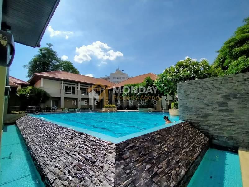 Lumpini Place Phahol-Saphankhwai, Bangkok, 171 Pradipat Road, Samsen Nai, Phaya Thai, Bangkok, 2 Bedrooms, 66 sqm, Condo For Sale, by Neeranuch Somprasong, 500371128 - DDproperty.com