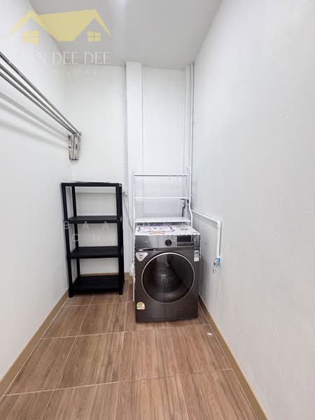 A house for rent near Wachirawit Chiang Mai School, Rental Price: 15,000 THB / month No.6H347, Chiang Mai, Nong Pa Krang, Muang Chiang Mai, Chiang Mai, 2 Bedrooms, 100 sqm, Single Detached House For Rent, by Baandeedee Chiangmai, 500371131 - DDproperty.com