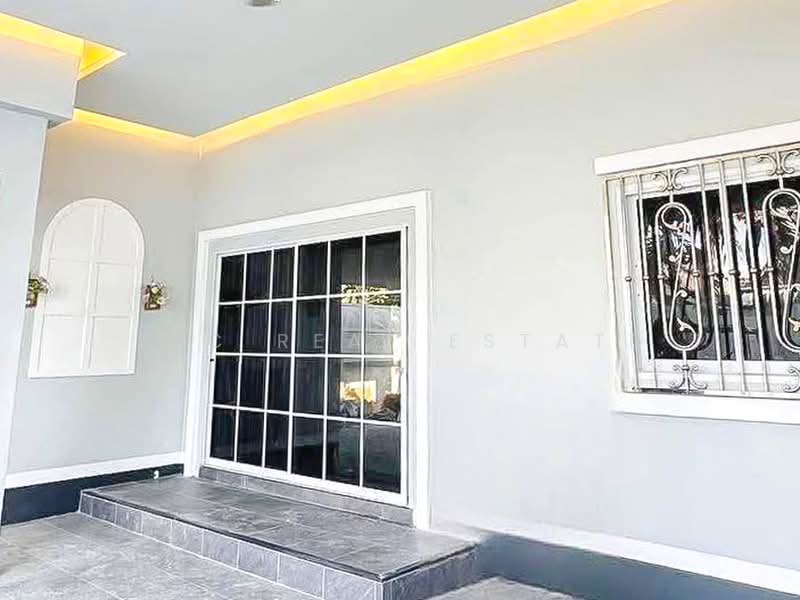 Modern Luxury Cottage House for Sale Nong Ket Yai East Pattaya, Chon Buri (Pattaya), Bang Lamung, Bang Lamung (Pattaya), Chon Buri (Pattaya), 3 Bedrooms, 364 sqm, Single Detached House For Sale, by PLC real estate, 500371168 - DDproperty.com