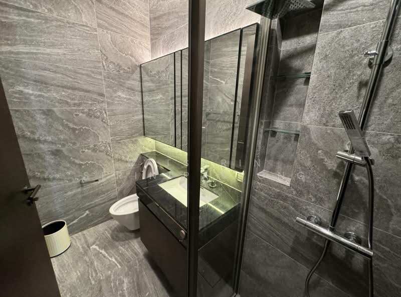 The Esse Sukhumvit 36, Bangkok, Soi Sukhumvit 36, Sukhumvit Road, Phra Kanong, Khlong Toei, Bangkok, 2 Bedrooms, 75 sqm, Condo For Rent, by Ratsarin Sirinipaspong, 500371175 - DDproperty.com