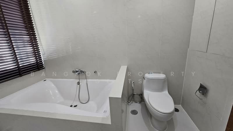 The Residence Sukhumvit 24, Bangkok, Soi Sukhumvit 24, Khong Tan, Khlong Toei, Bangkok, 2 Bedrooms, 160 sqm, Condo For Rent, by BANGKOK PROPERTY AGENTS, 500371181 - DDproperty.com