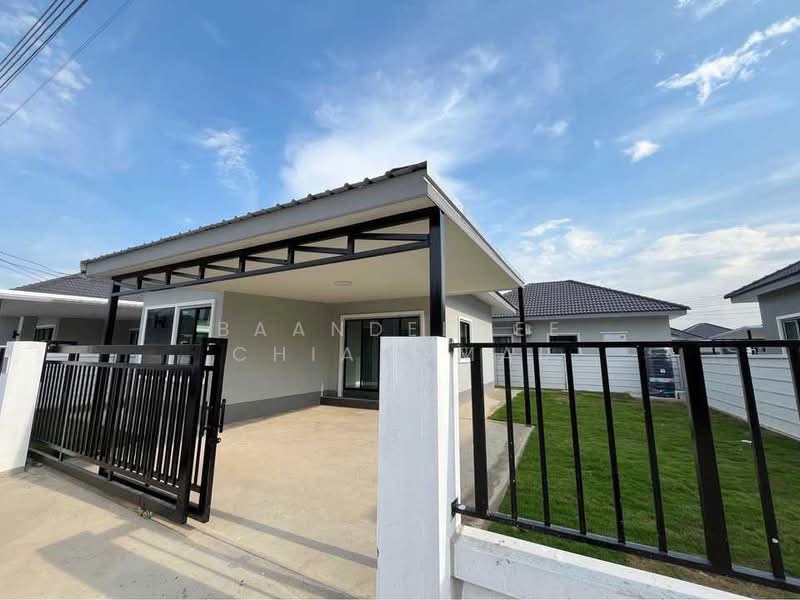 A house for rent near Mae Kue Market, Chiang Mai Rental Price: 11,000 THB / month No.12H536, Chiang Mai, Sam Ran Rat, Doi Saket, Chiang Mai, 2 Bedrooms, 100 sqm, Single Detached House For Rent, by Baandeedee Chiangmai, 500371201 - DDproperty.com