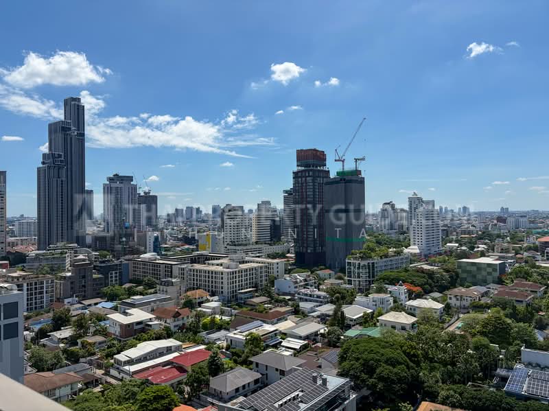 Quattro by Sansiri, Bangkok, 134 Thong Lo 4 Alley, Khlong Tan Nua, Watthana, Bangkok, 3 Bedrooms, 113 sqm, Condo For Rent, by Khun Nita, 500371205 - DDproperty.com