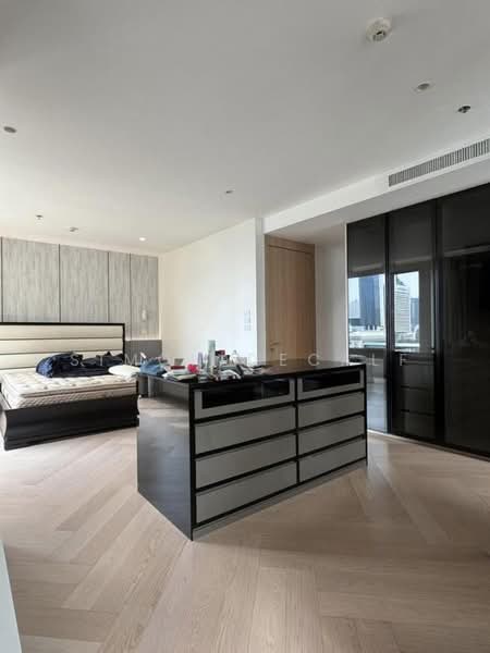 The Royal Saladaeng, Bangkok, 79 Saladaeng Road, Silom, Bang Rak, Bangkok, 2 Bedrooms, 210 sqm, Condo For Rent, by Simon Decalf, 500371215 - DDproperty.com