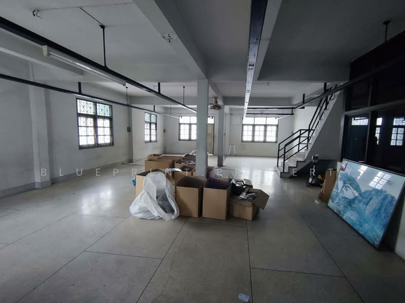 ขายตึกแถว2 ห้อง เจริญนคร 53/1, Bangkok, Bang Lam Phu Lang, Khlong San, Bangkok, , 500 sqm, Shophouse For Sale, by Blueprint.property, 500371218 - DDproperty.com