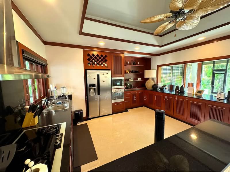 Thai-Balinese Tropical Pool Villa in Soi Naya, Near Nai Harn Beach, Phuket, Rawai, Muang Phuket, Phuket, 3 Bedrooms, 300 sqm, Villa For Rent, by Zest Real Estate, 500371223 - DDproperty.com