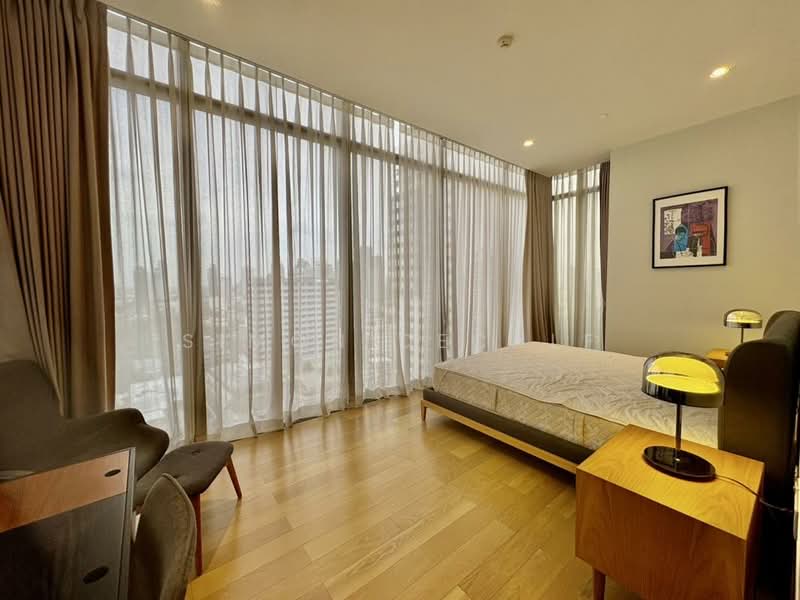 Vittorio 39, Bangkok, 8 Sukhumvit, Khlong Tan Nua, Watthana, Bangkok, 2 Bedrooms, 136 sqm, Condo For Sale, by Simon Decalf, 500371228 - DDproperty.com